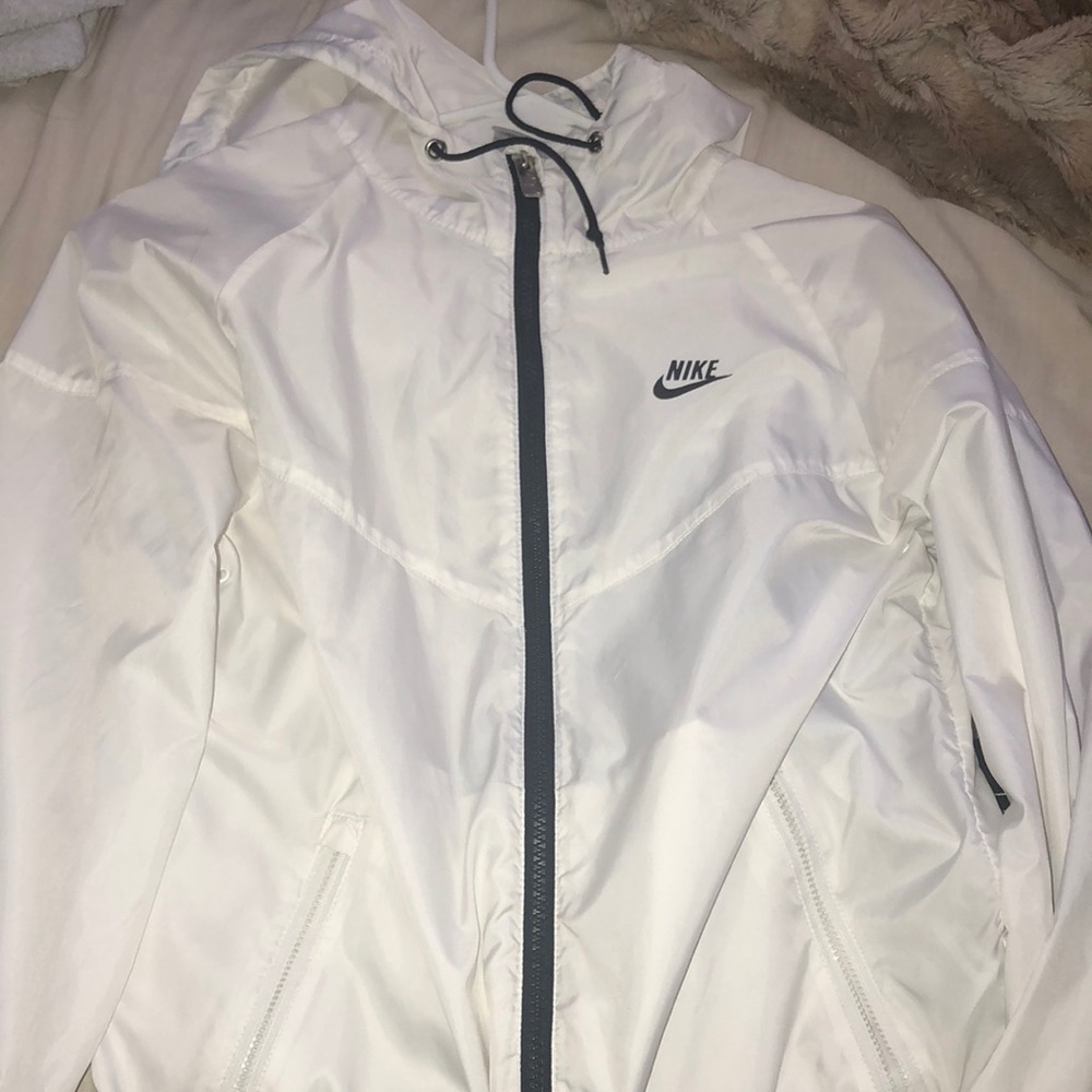 Nike windbreaker